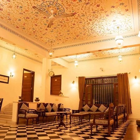 Hotel Karohi Villa Удайпур Екстериор снимка