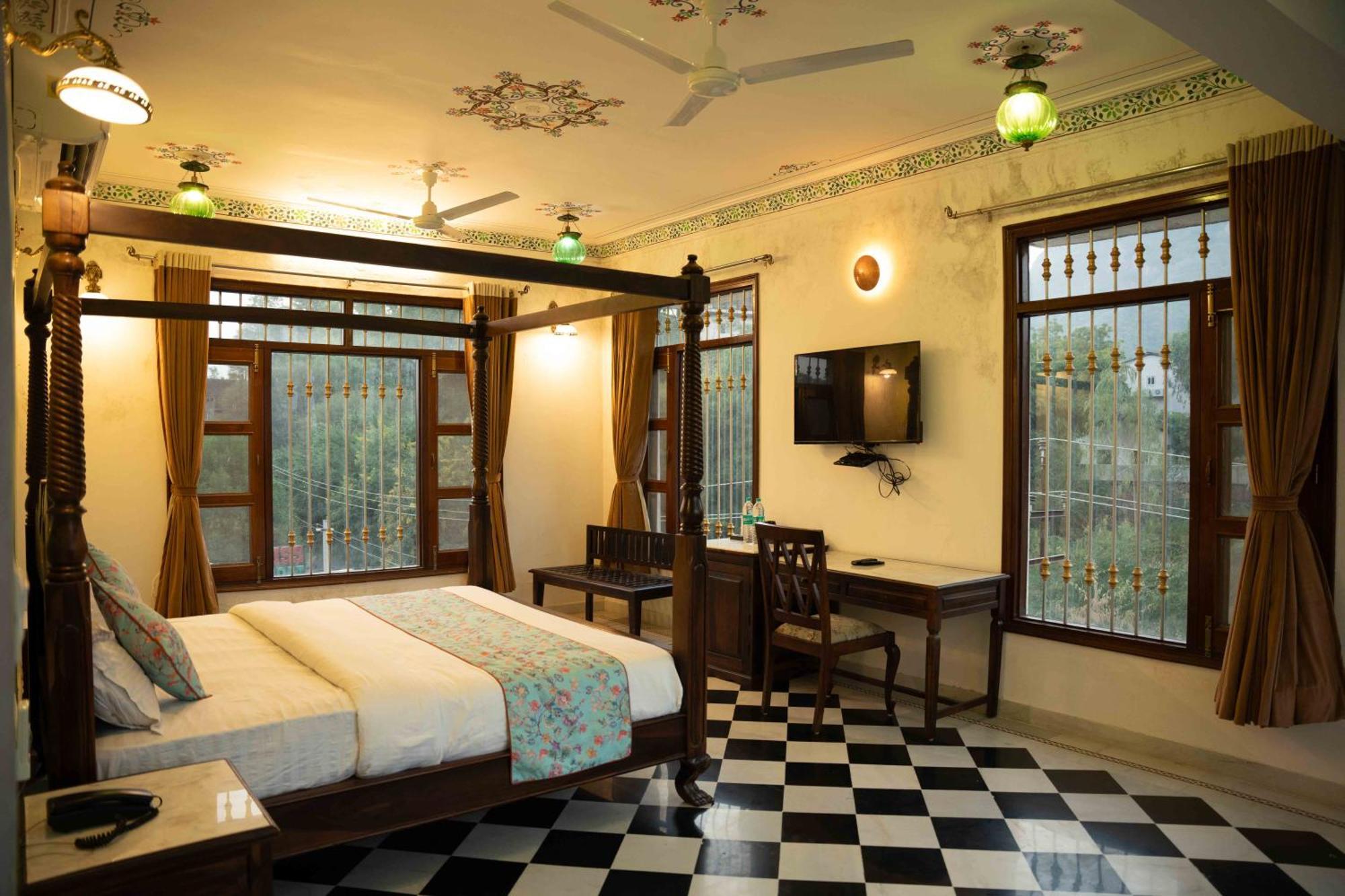 Hotel Karohi Villa Удайпур Екстериор снимка