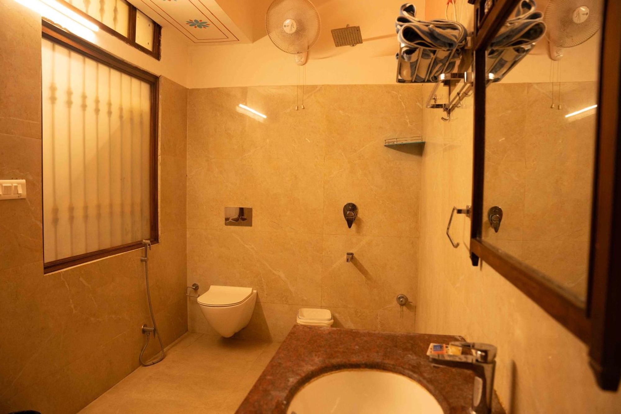 Hotel Karohi Villa Удайпур Екстериор снимка